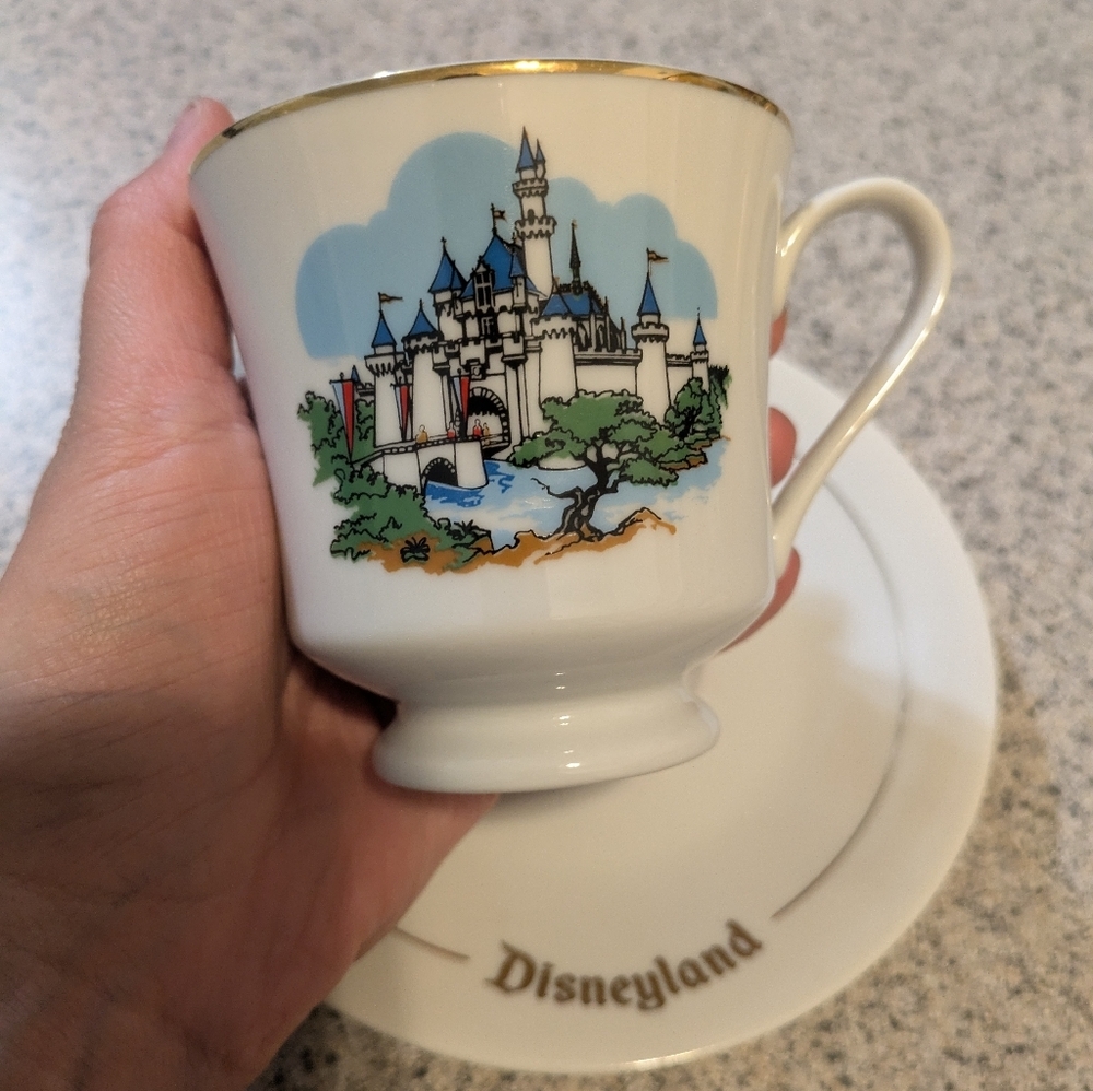 Vintage 1960's Cinderella'a Castle Tea Cup & Sauce Set
